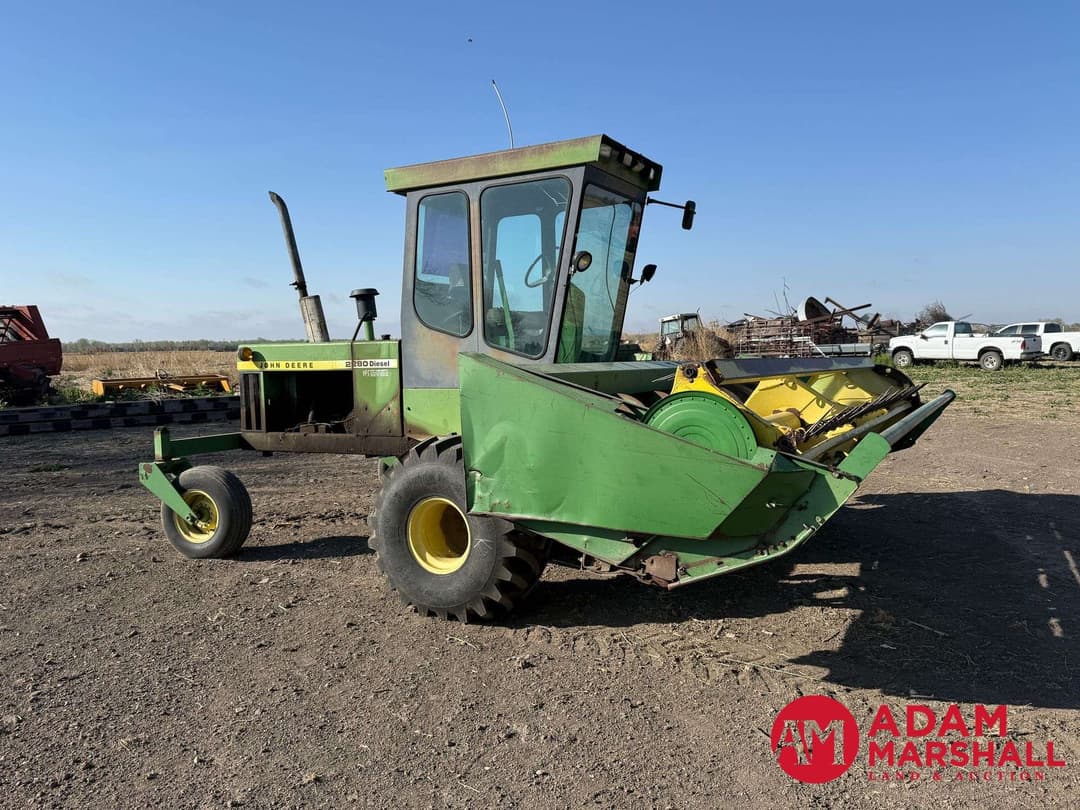 Image of John Deere 2280 Primary image
