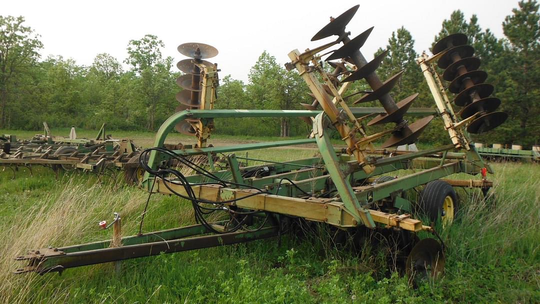 Image of John Deere 230 Primary image