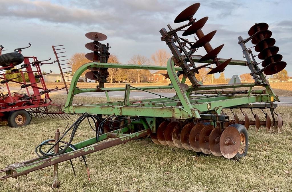 Main image John Deere 230