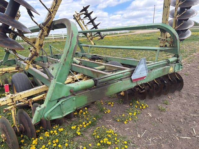 Image of John Deere 230 equipment image 4
