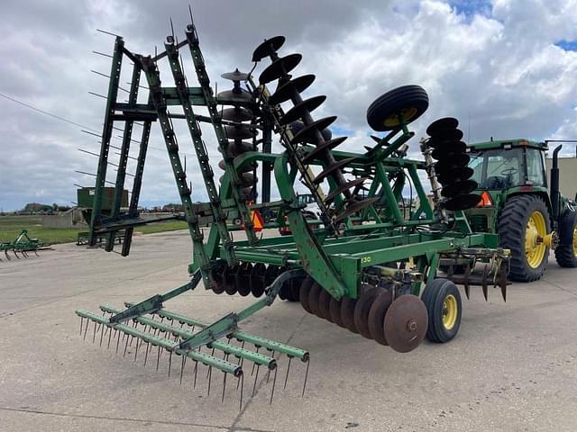 Image of John Deere 230 equipment image 1