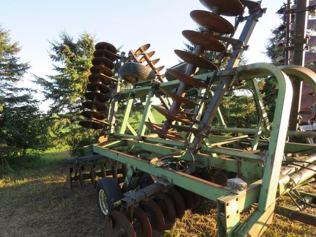 Image of John Deere 230 equipment image 2