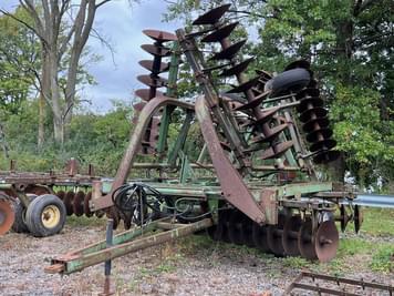 Main image John Deere 230