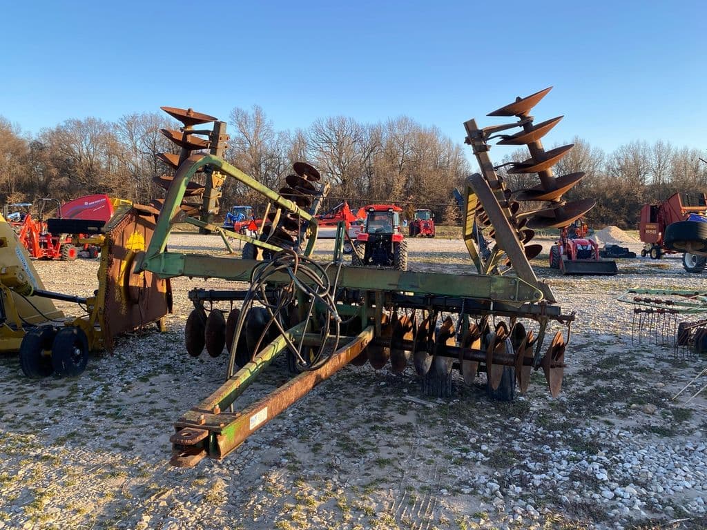 Image of John Deere 230 Primary image