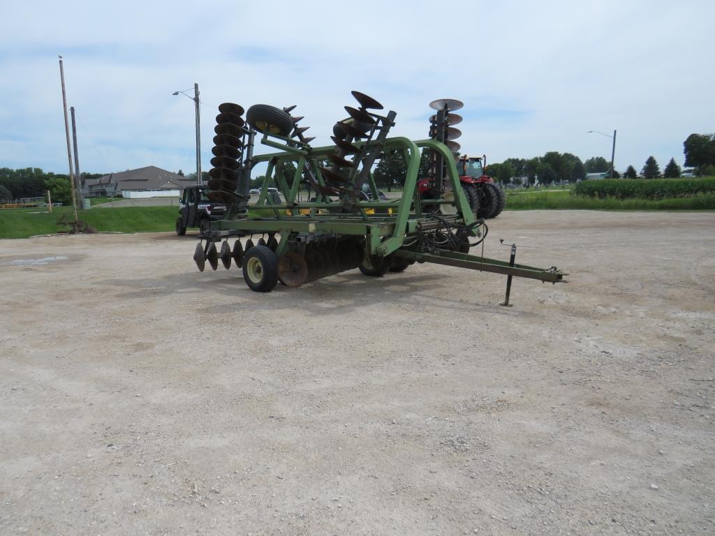 Image of John Deere 230 Primary image