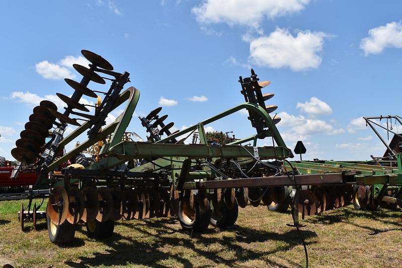 Image of John Deere 230 Primary image