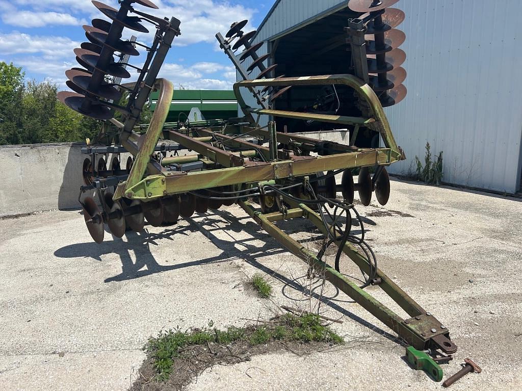 Image of John Deere 230 Image 1