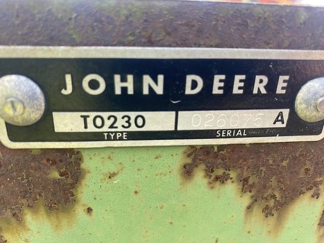 Image of John Deere 230 equipment image 4