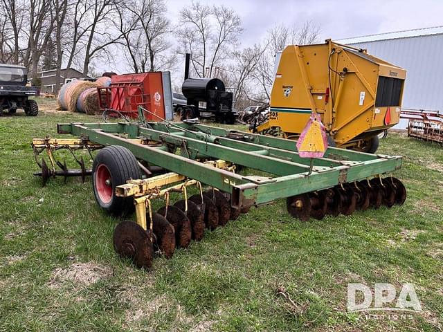 Image of John Deere 230 equipment image 3