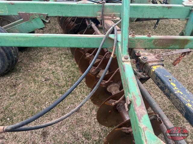 Image of John Deere 230 equipment image 4