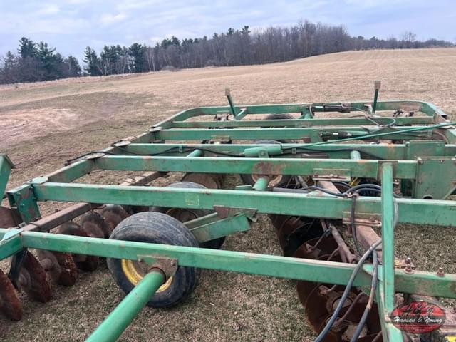 Image of John Deere 230 equipment image 3