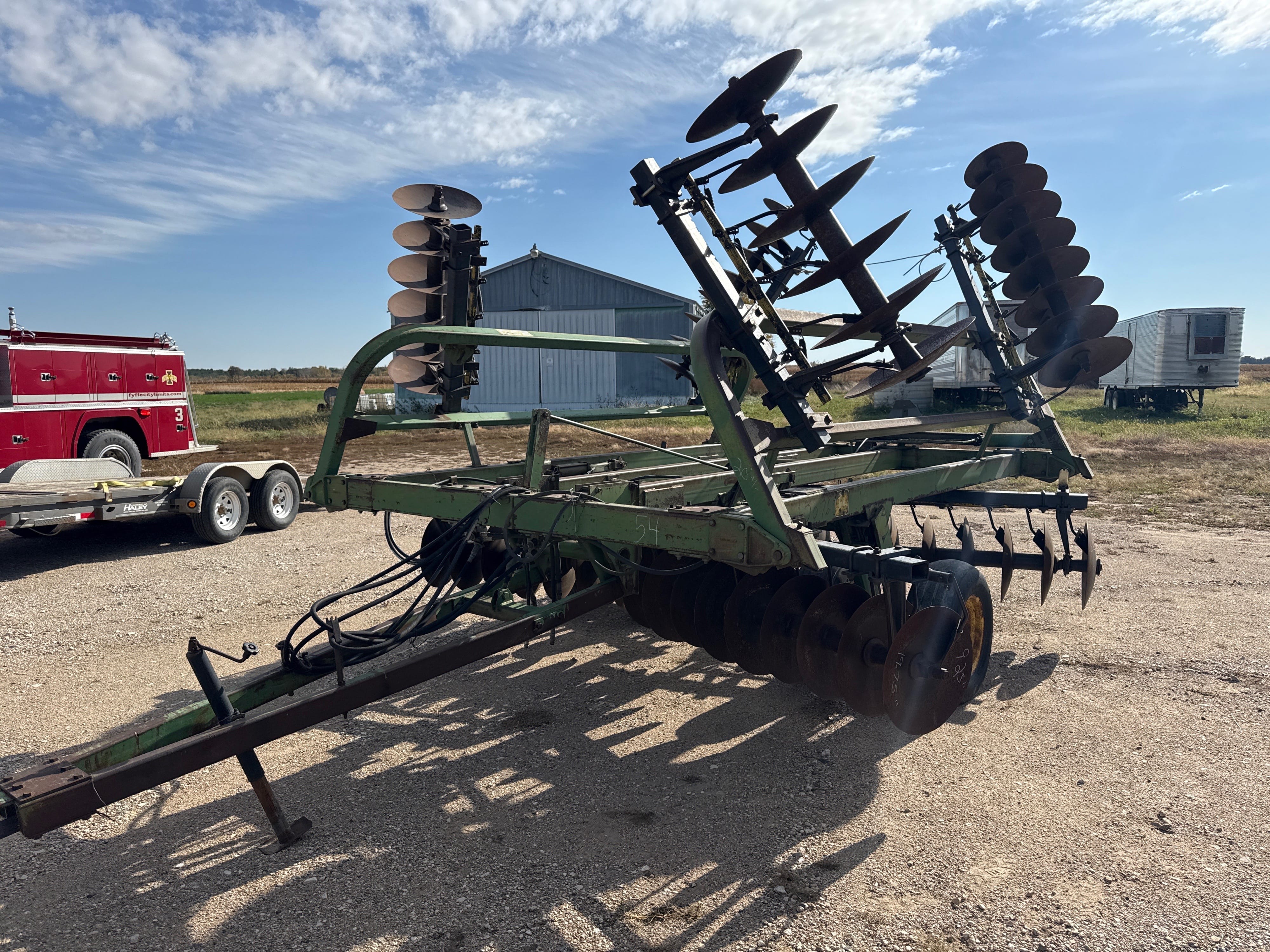 John Deere 230 Equipment Image0