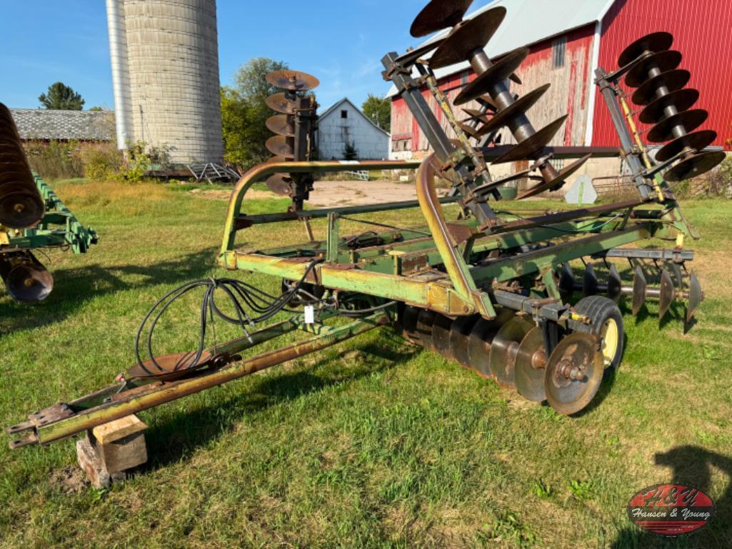 Image of John Deere 230 Primary image