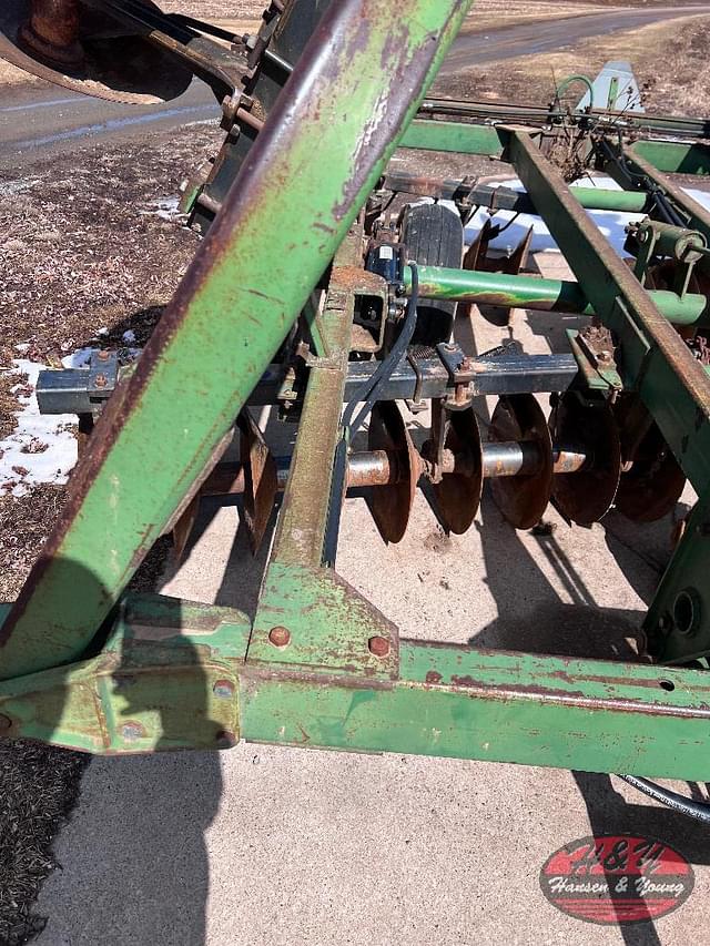 Image of John Deere 230 equipment image 3
