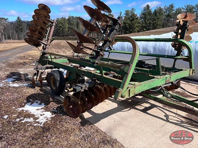 Image of John Deere 230 equipment image 2