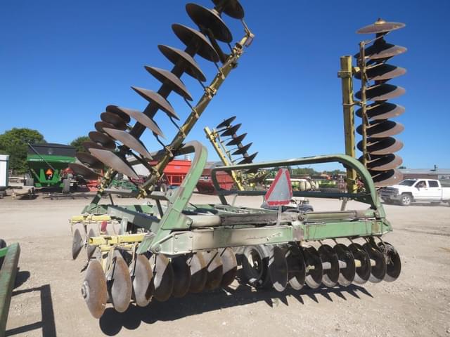 Image of John Deere 230 equipment image 3
