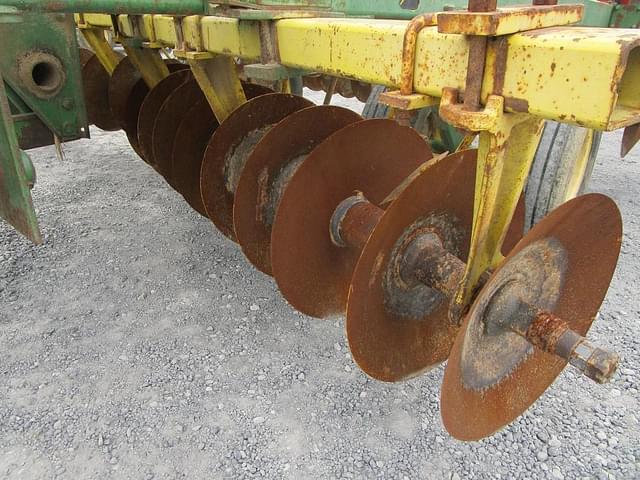 Image of John Deere 230 equipment image 2