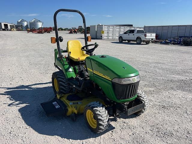 Image of John Deere 2305 equipment image 4