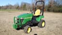 John Deere 2305 Image