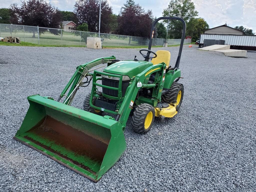 Main image John Deere 2305