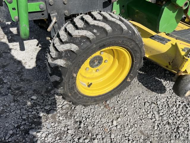 Image of John Deere 2305 equipment image 3