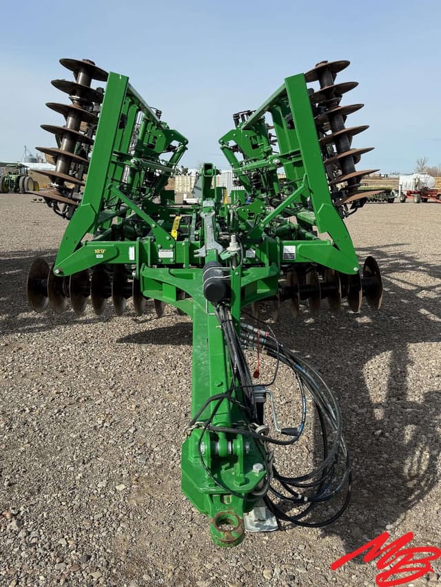 Image of John Deere 2310 equipment image 1