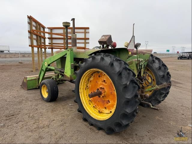 Image of John Deere 4020 equipment image 2