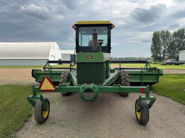 Image of John Deere 2320 equipment image 3