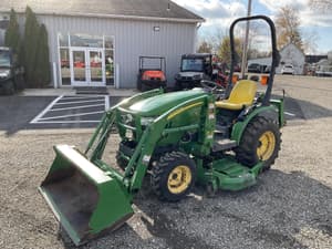 John Deere 2320 Image