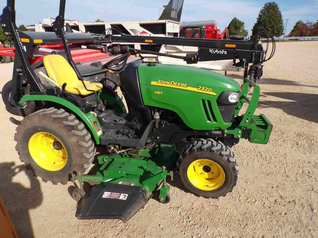 Image of John Deere 2320 Primary image