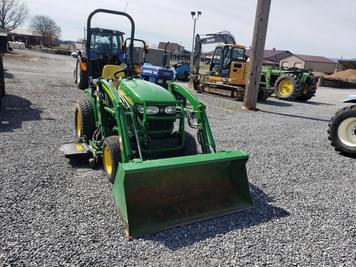 Main image John Deere 2320