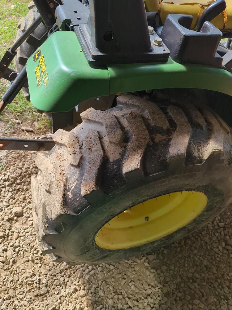 Main image John Deere 2320 11
