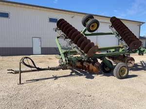 John Deere 235 Image