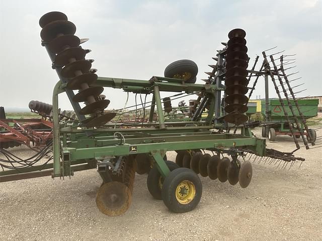 Thumbnail image John Deere 235 5