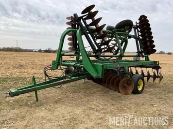 Main image John Deere 235