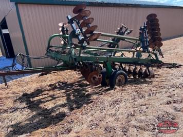 Main image John Deere 235