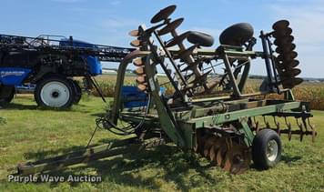 Main image John Deere 235