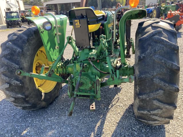 Image of John Deere 2350 equipment image 3