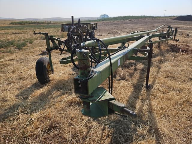 Image of John Deere 2350-2450 equipment image 3