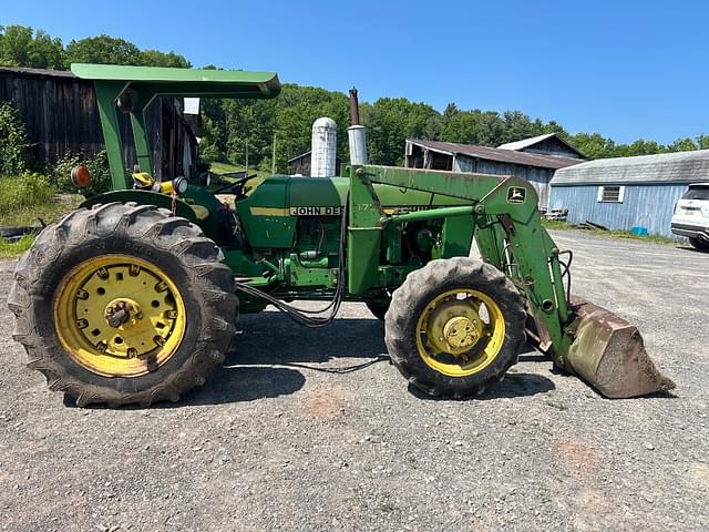 Image of John Deere 2350 equipment image 3