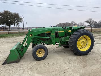 Main image John Deere 2350