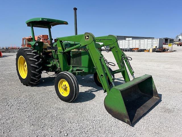 Image of John Deere 2350 Primary image