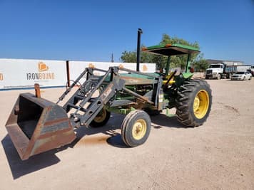 Main image John Deere 2350