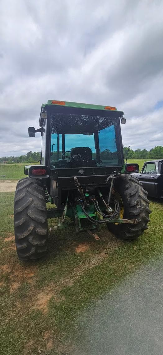 Image of John Deere 2350 equipment image 3
