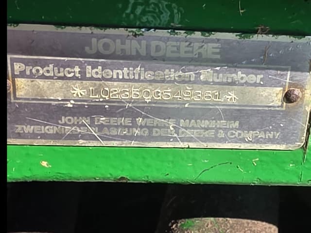 Image of John Deere 2350 equipment image 3