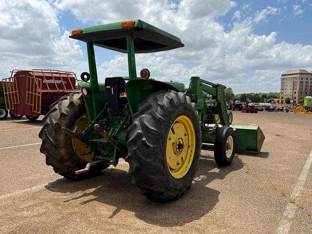 Image of John Deere 2350 equipment image 3
