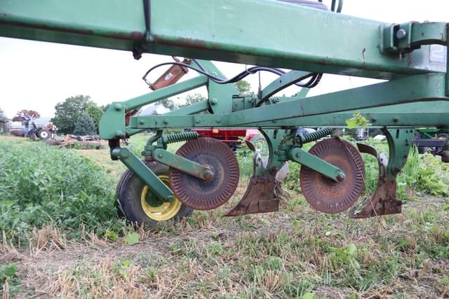 Image of John Deere 2350-2450 equipment image 3