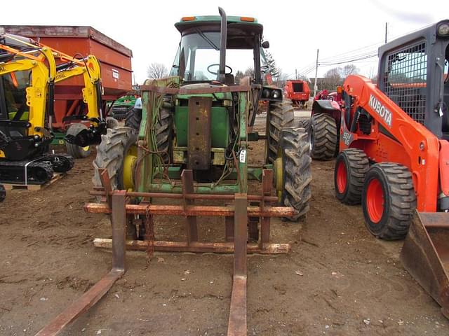 Image of John Deere 2355 equipment image 2