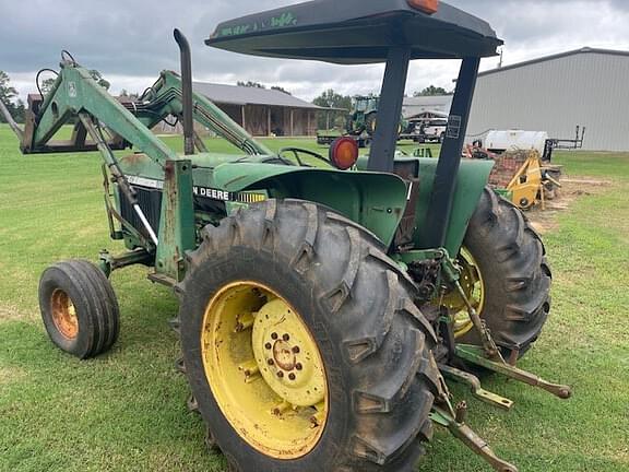 Image of John Deere 2355 equipment image 4