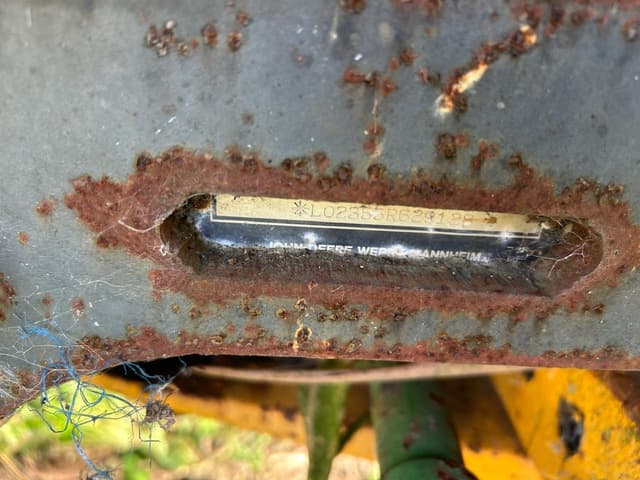 Image of John Deere 2355 equipment image 4